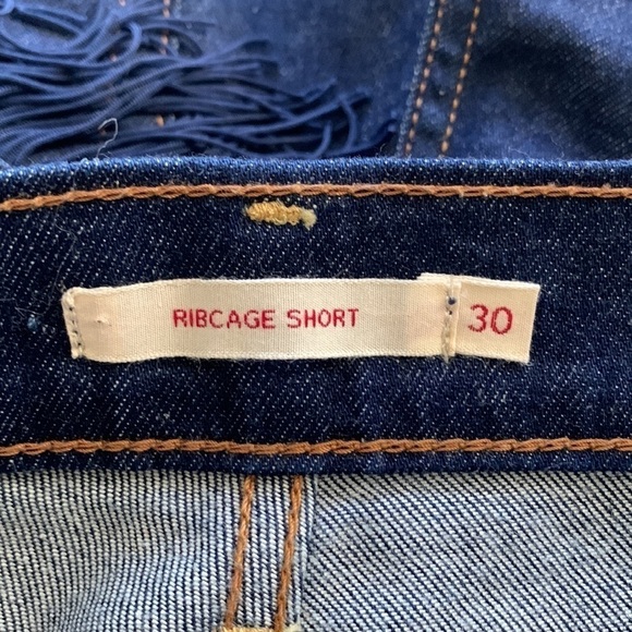 Levi's ribcage no mans land short in indigo dark blue, size 30 - Picture 14 of 14